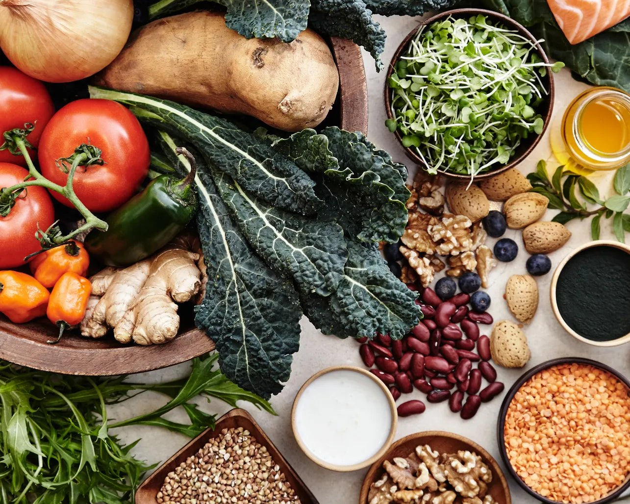 LE RÔLE DE L'ALIMENTATION DANS LA SANTÉ DE LA PEAU : DES ALIMENTS POUR LUTTER CONTRE L'HYPERPIGMENTATION - SENSEOFREASONS - SENSEOFREASONS