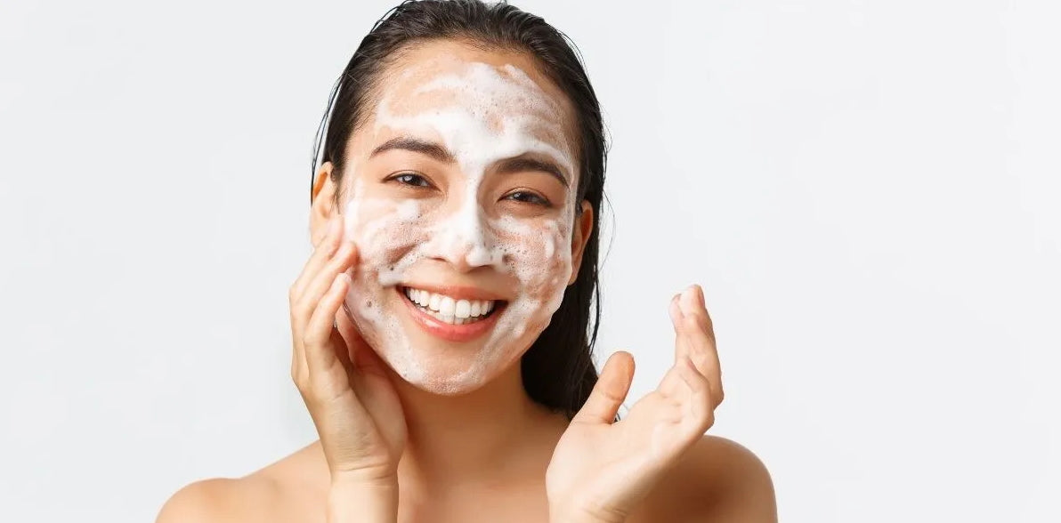 Turmeric Soap for Acne & Hyperpigmentation: Is It Worth It in 2025?