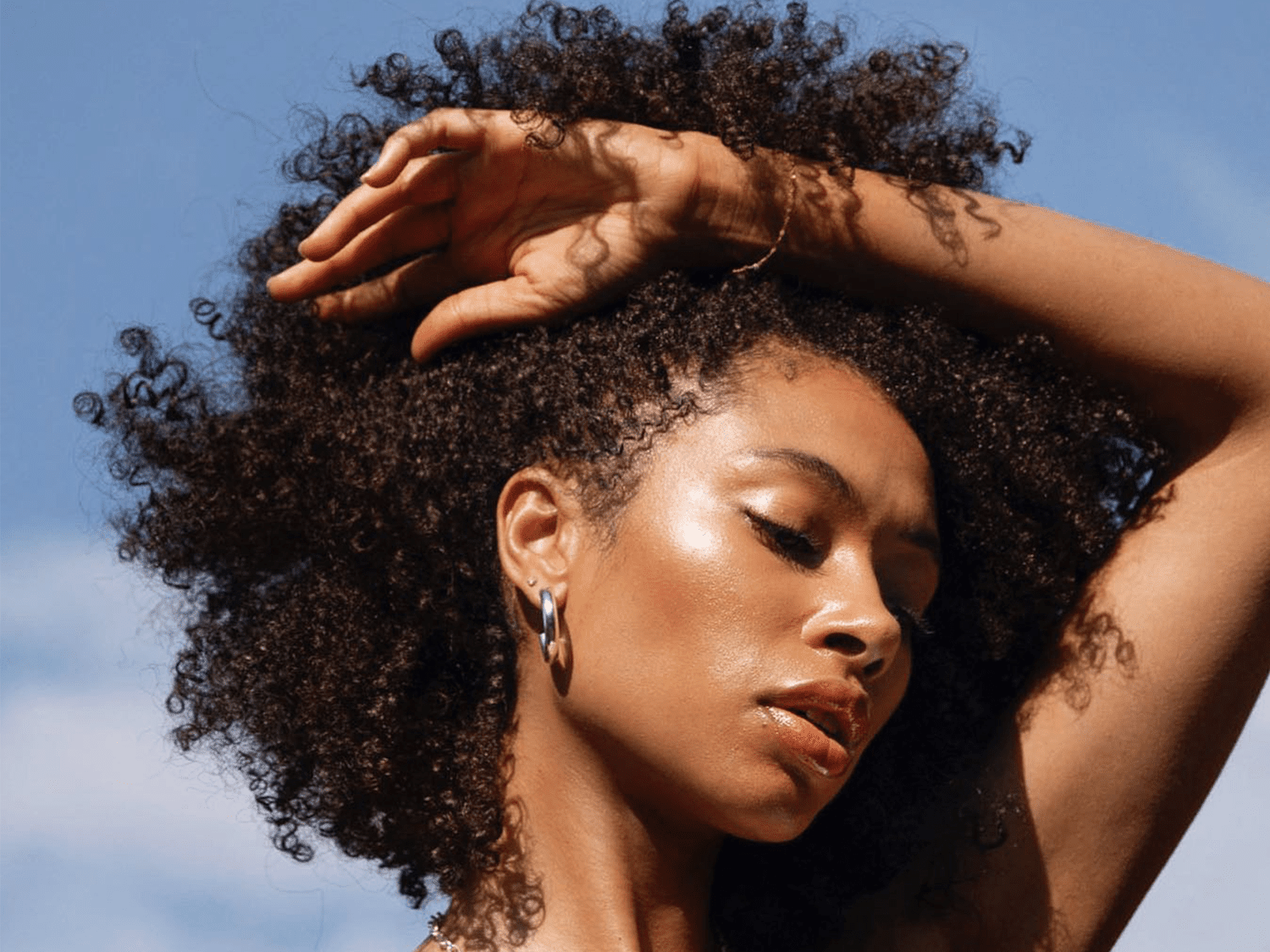 LE GUIDE ULTIME DES PRODUITS POUR CHEVEUX NOIRS : POURQUOI SENSEOFREASONS EST UN INCONTOURNABLE POUR LES CHEVEUX AFRO-TEXTURÉS - SENSEOFREASONS