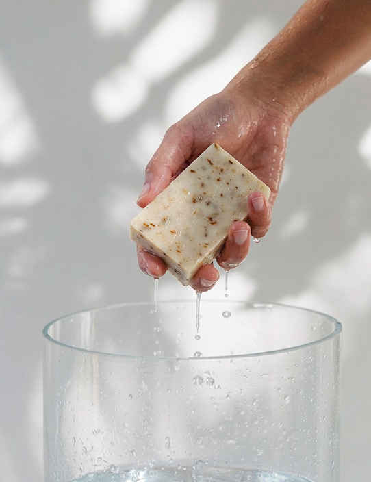 Oatmeal Soap Bar uk for Sensitive Skin | Goat Milk + Shea Butter 